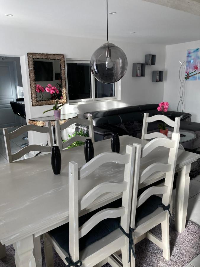 Bed and Breakfast Angelina Chabris Экстерьер фото